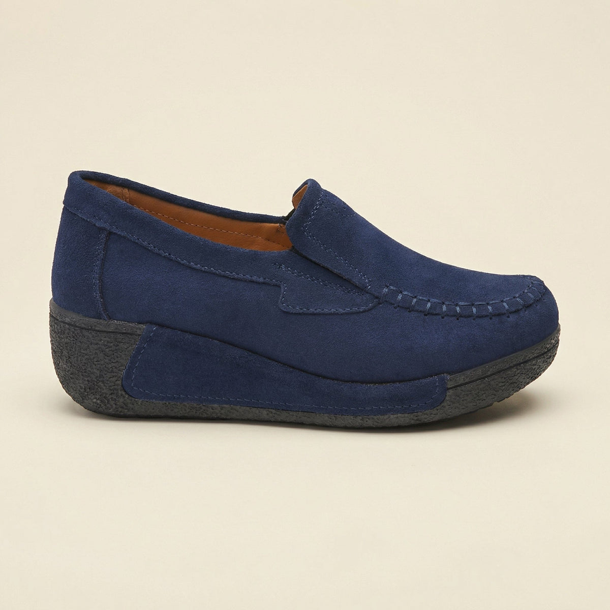 Women's Velvet-Touch Leather Wedge Loafer