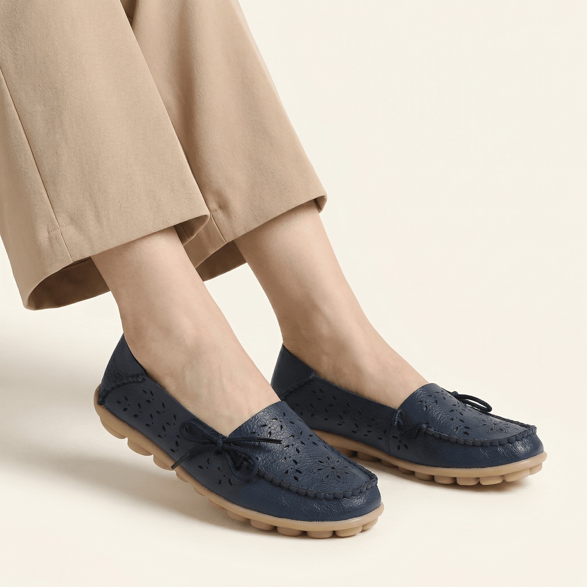 Women's Perforated Lace-Up Driving Loafer
