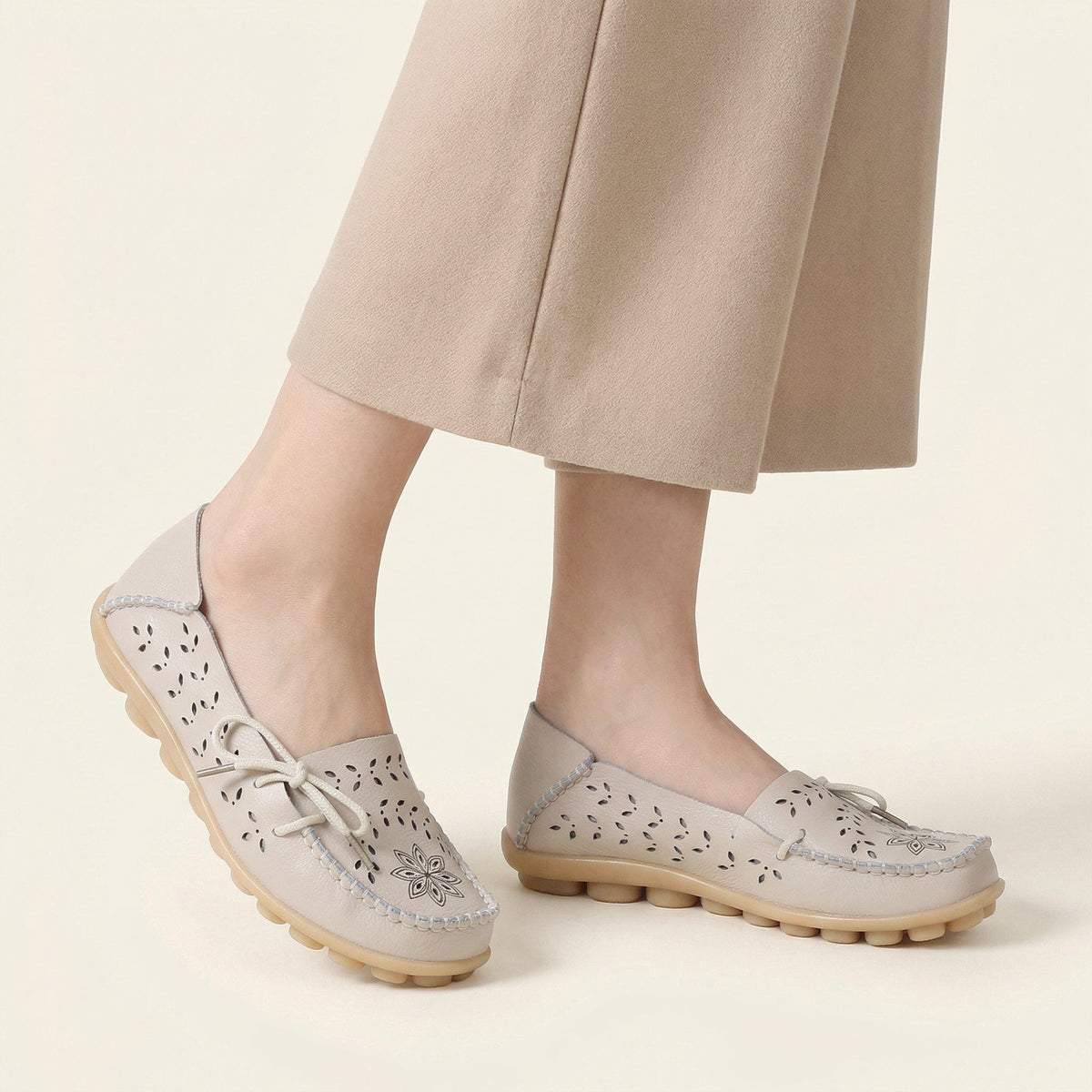 Women's Perforated Lace-Up Driving Loafer