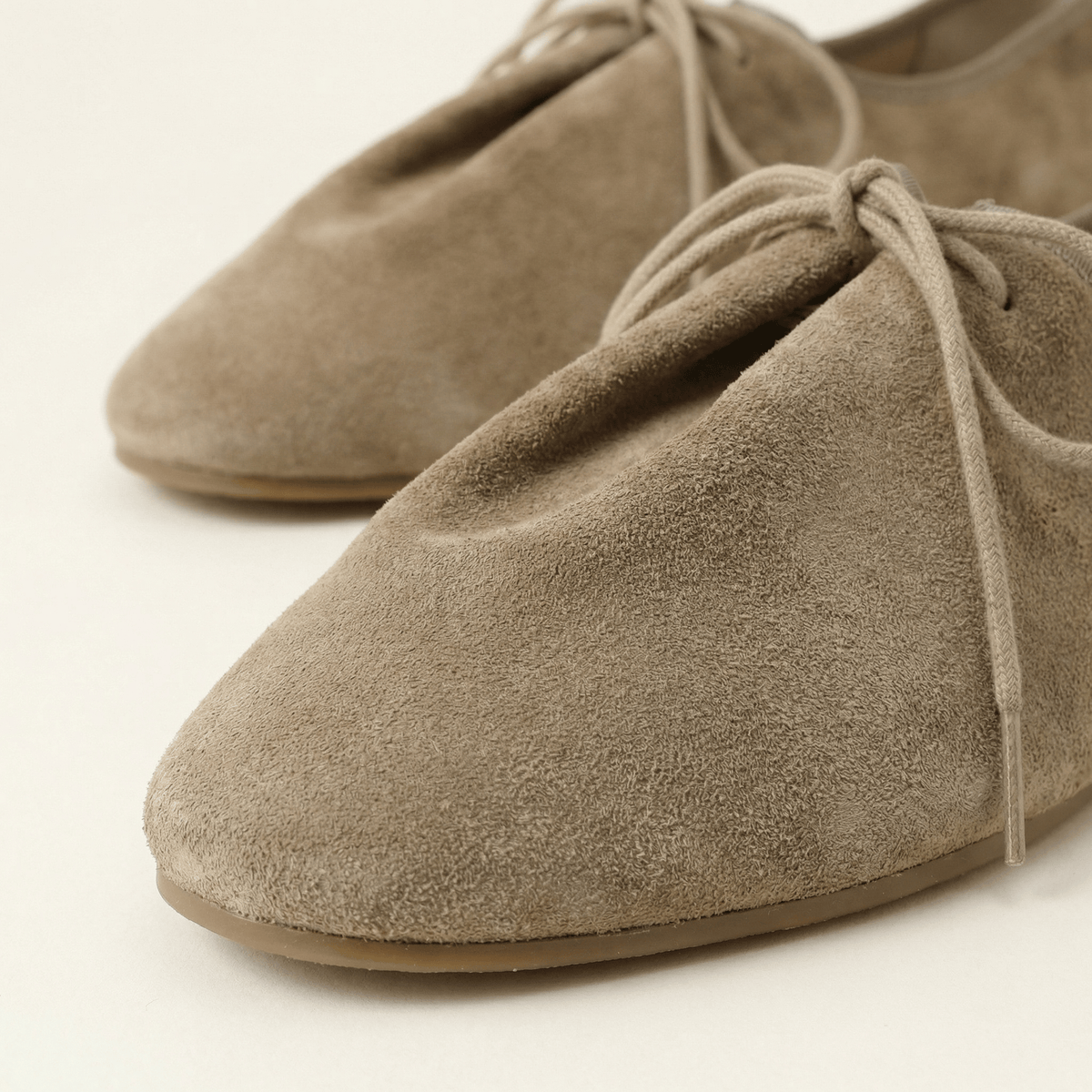 Women's Soft Suede Lace-Up Loafer