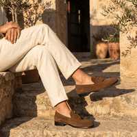 Men's Heeled Suede Tassel Loafer