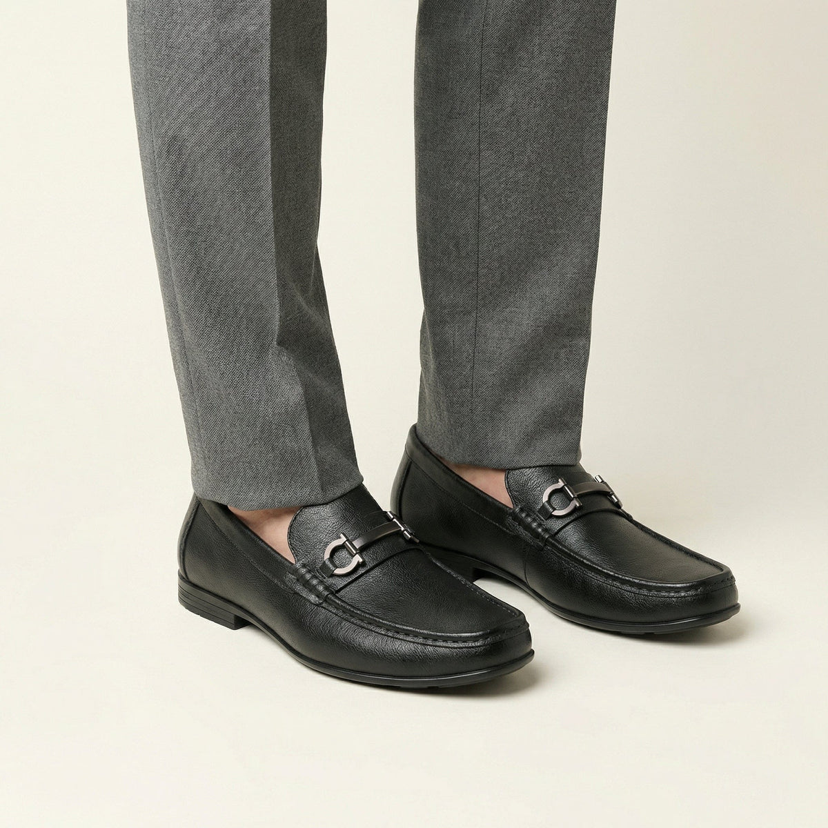 Men's Classic Leather Horsebit Loafer
