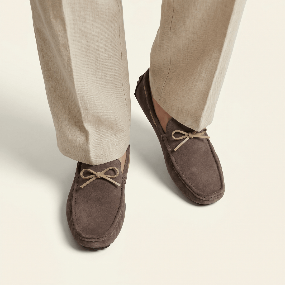Men's Classic Bow Driving Loafer
