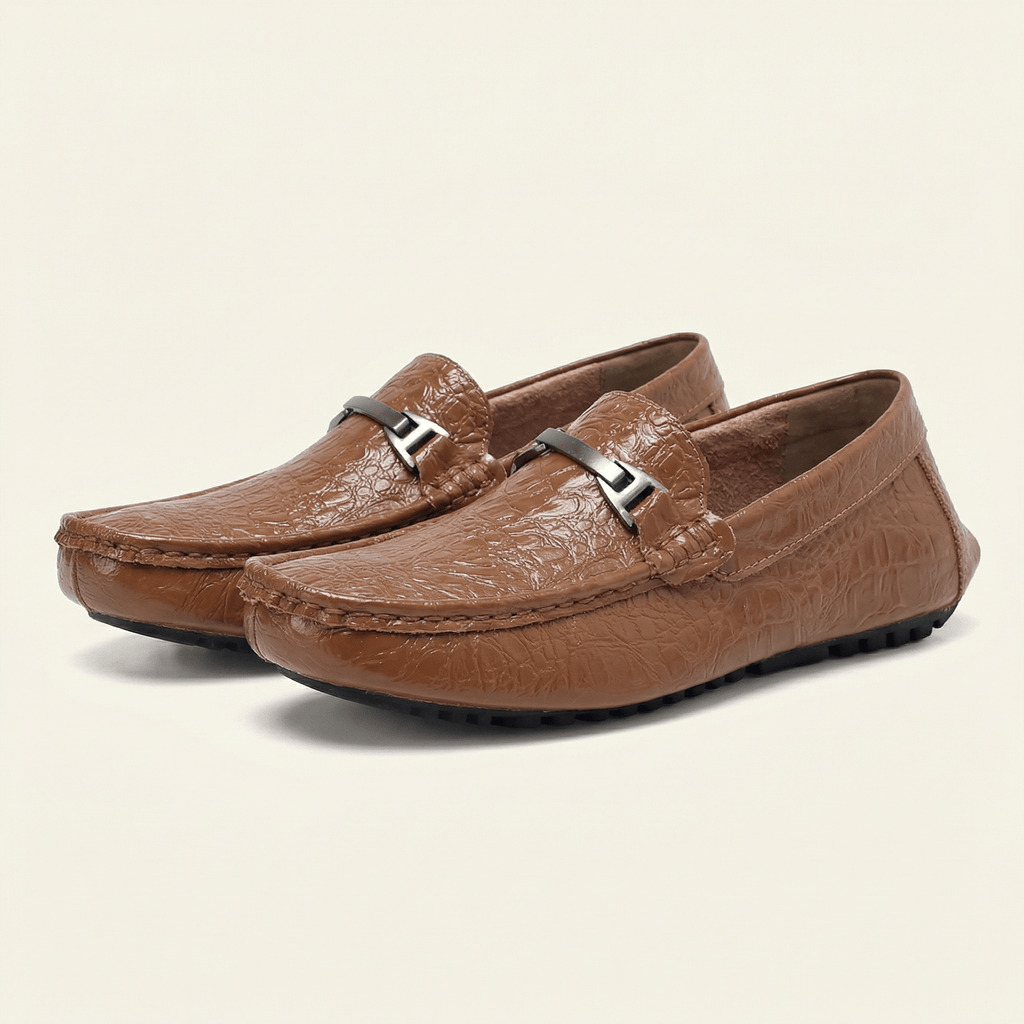 Men's Crinkled Embossed Leather Buckle Loafer