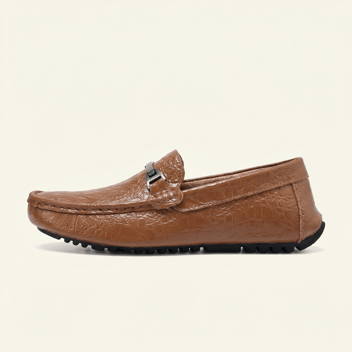 Men's Crinkled Embossed Leather Buckle Loafer