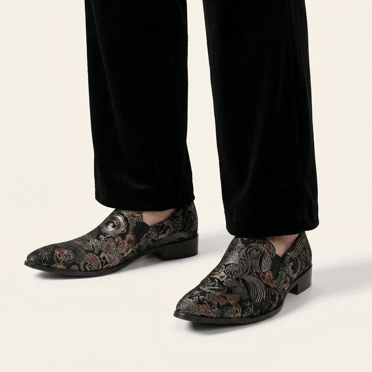 Men's Oriental Embroidered Fabric Loafer