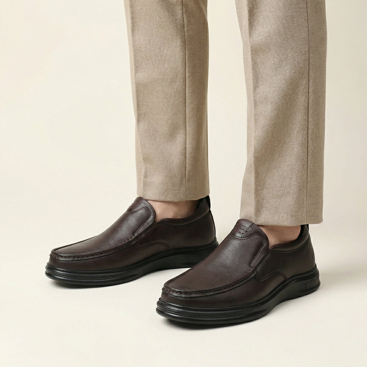 Men's Closed-Toe Comfort Leather Loafer