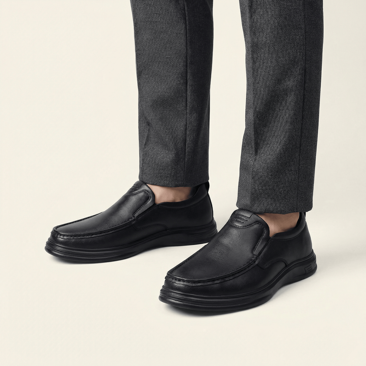 Men's Closed-Toe Comfort Leather Loafer