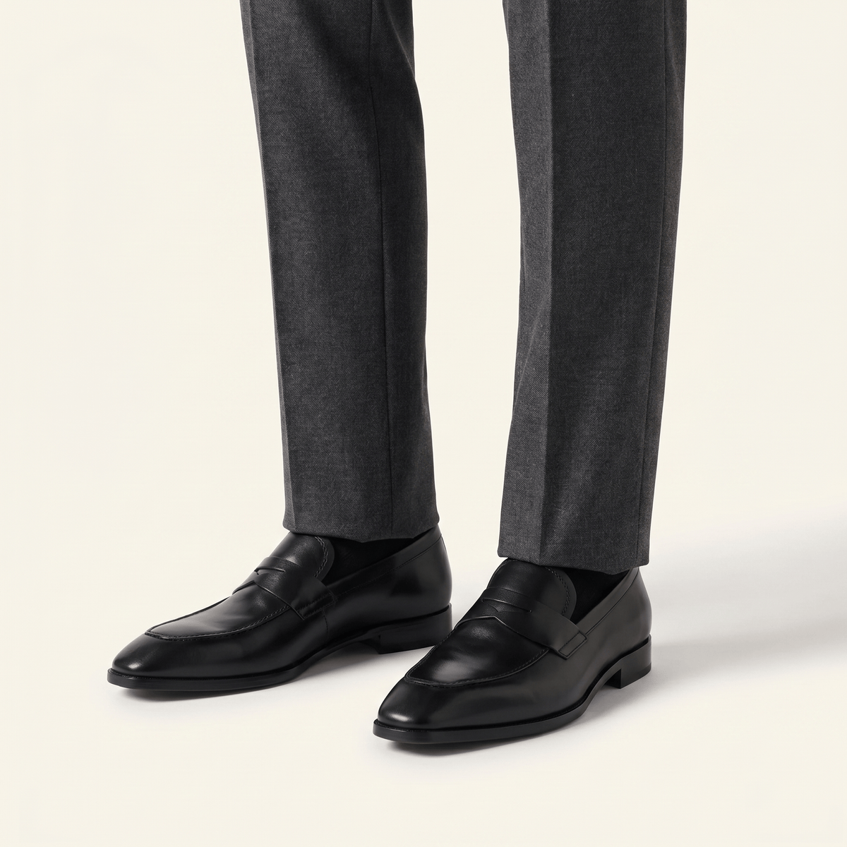 Men's Tapered-Toe Smooth Leather Penny Loafer